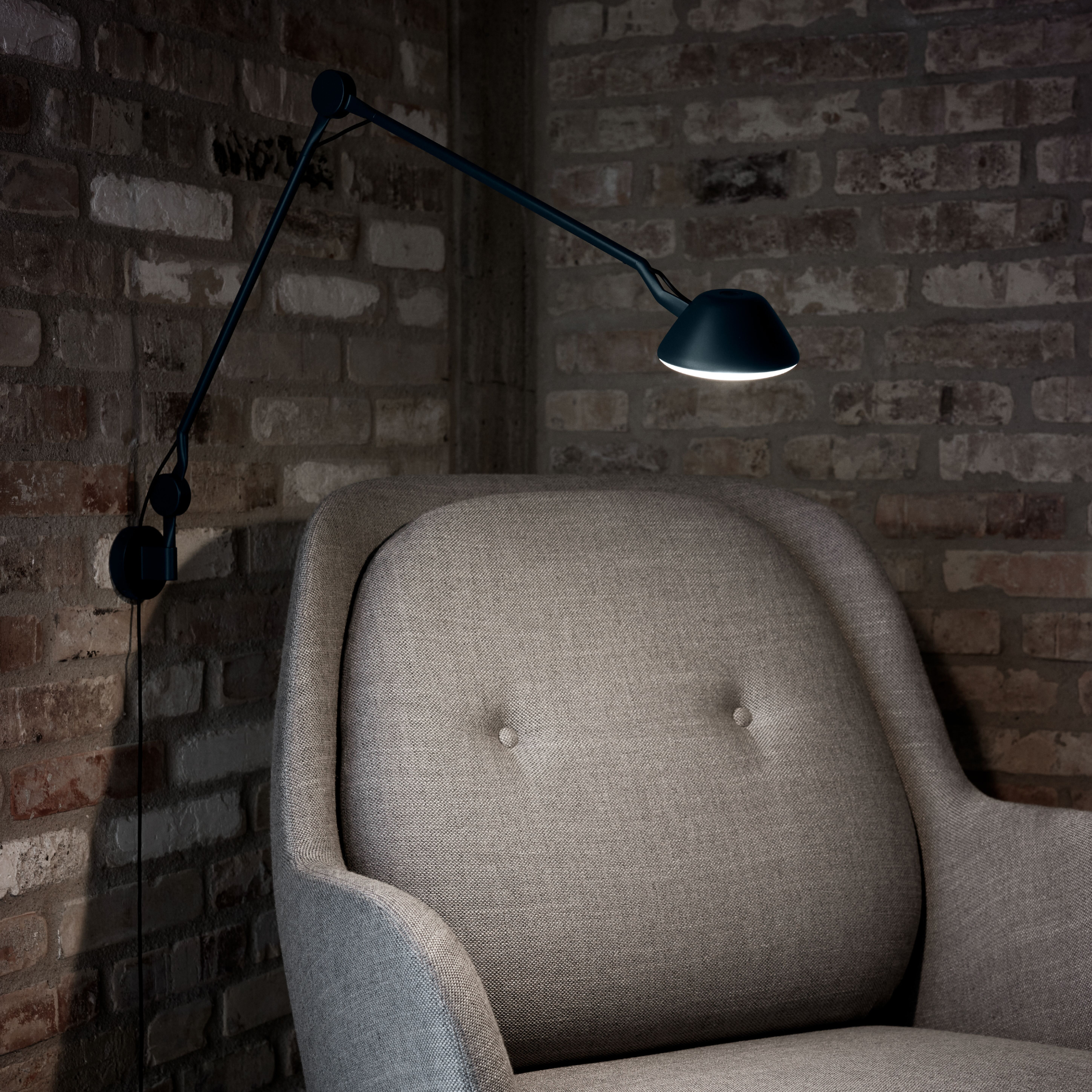 AQ01 Wall Lamp